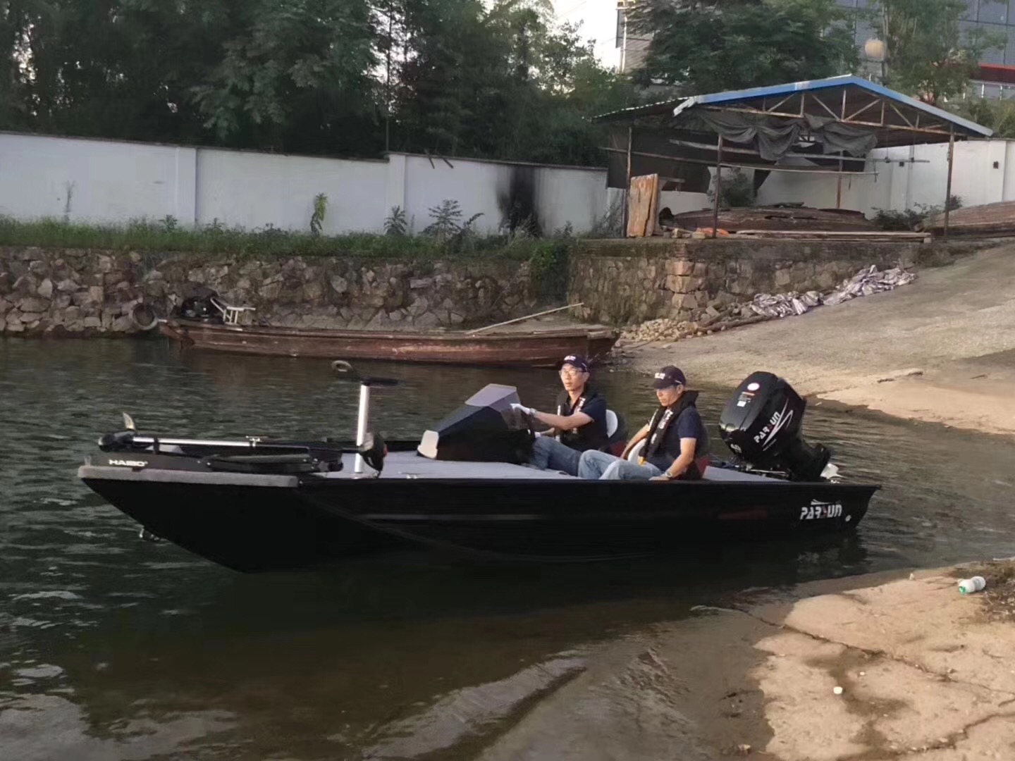 518型鋁合金釣魚路亞艇